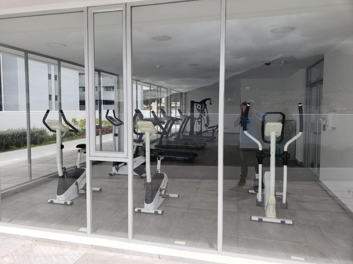 Hermoso Departamento, Centrico Y Tranquilo Quito Eksteriør bilde