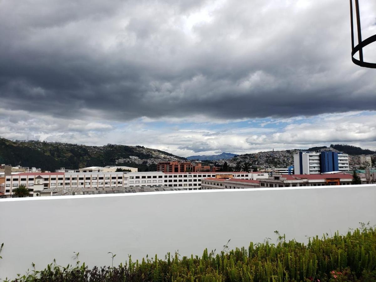 Hermoso Departamento, Centrico Y Tranquilo Quito Eksteriør bilde