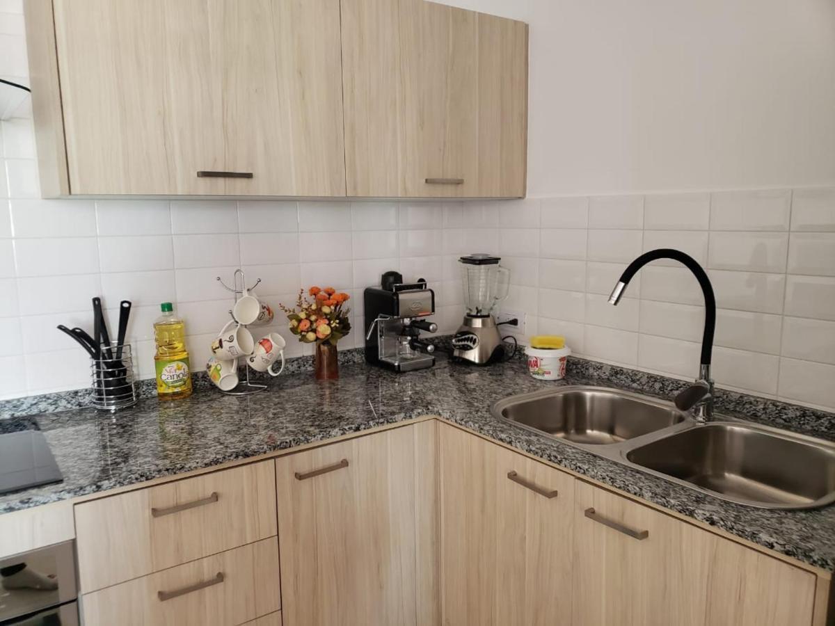 Hermoso Departamento, Centrico Y Tranquilo Quito Eksteriør bilde
